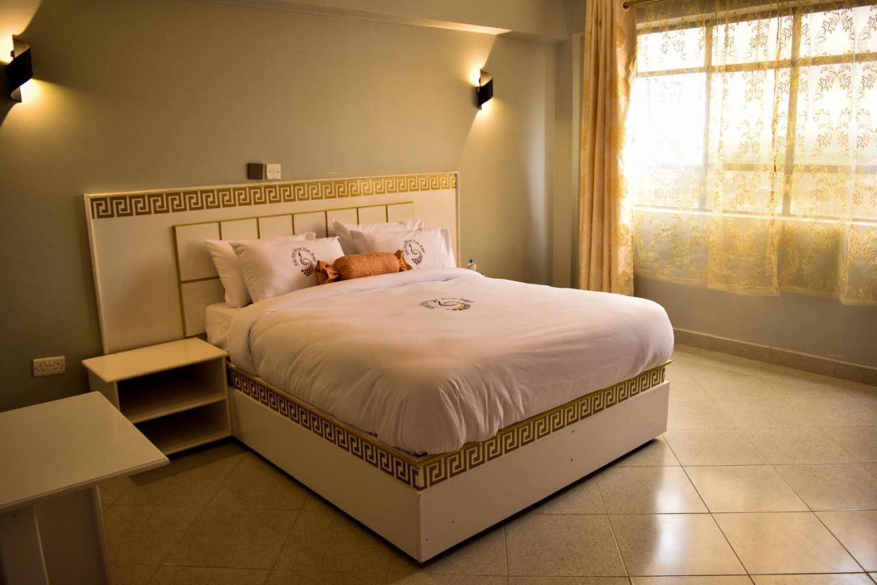 Good Putt Hotel Nakuru Exterior photo